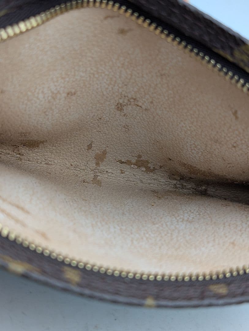 Louis Vuitton モノグラム バケツのポーチ（PM）