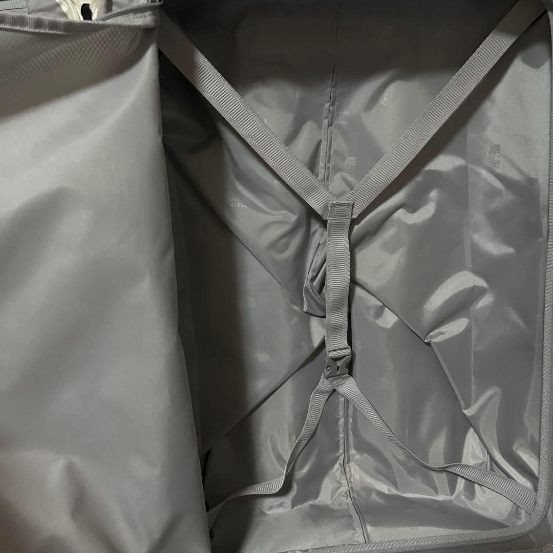 THE NORTH FACE キャリーケース　スーツケース　24インチ　白