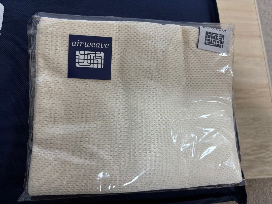 【未使用品】airweave エアウィーヴ ピロー S-LINE 枕　ケース付き