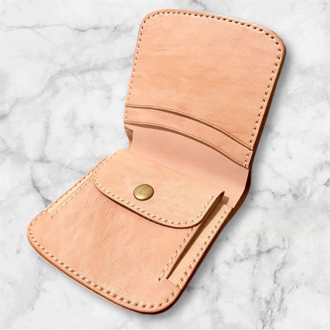 二つ折り財布　コードバン