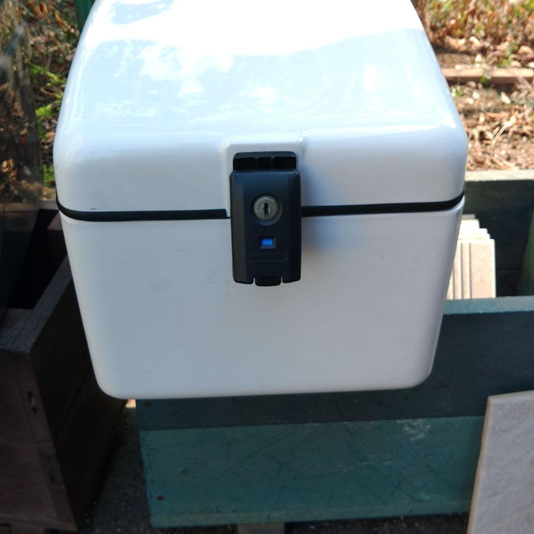 jms リアケース 鍵付き　カブ　バイク