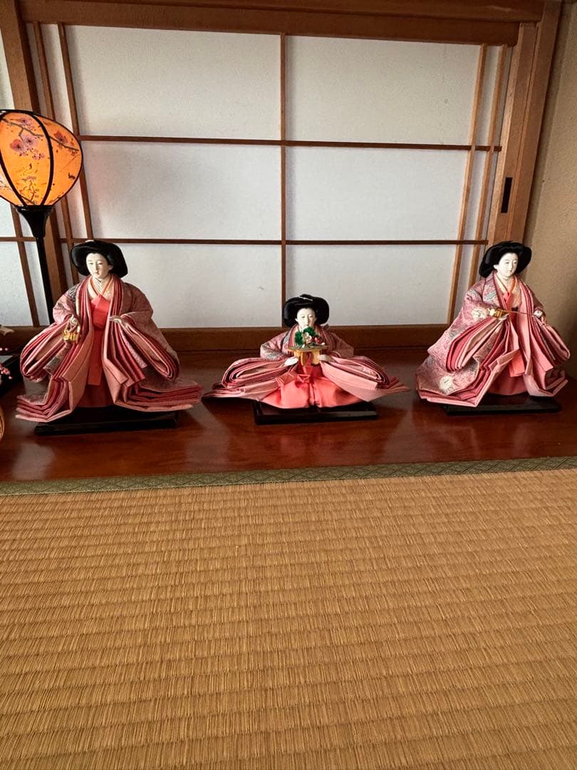 山本寛斎　お雛様と三人官女と小物類