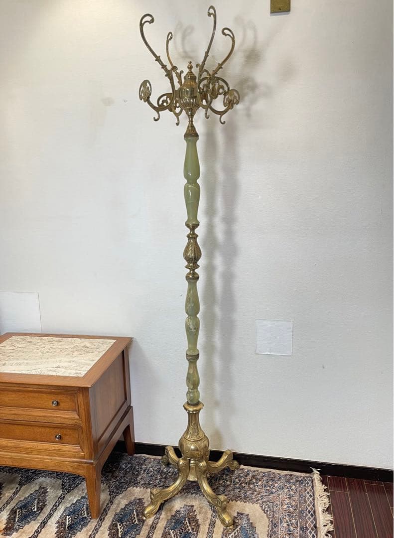 pelican エレガント 大理石ポールハンガー イタリア コートハンガー