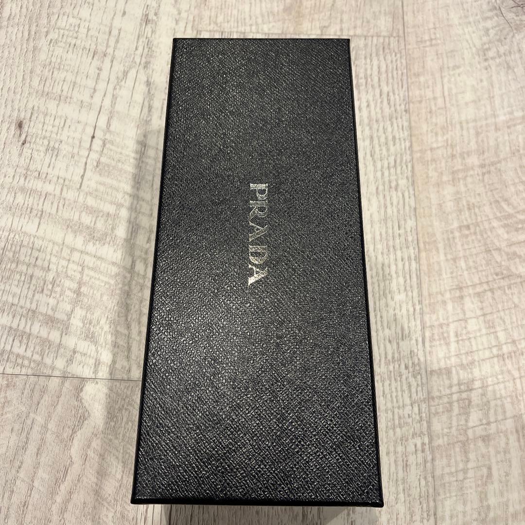 PRADA ブラック手袋