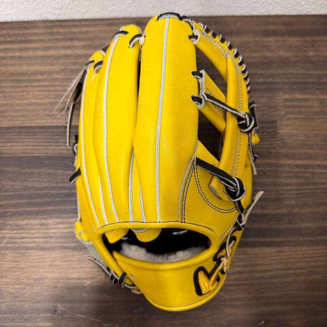 新品未使用品　ワールドペガサス　硬式用グローブ右投用/イエロー