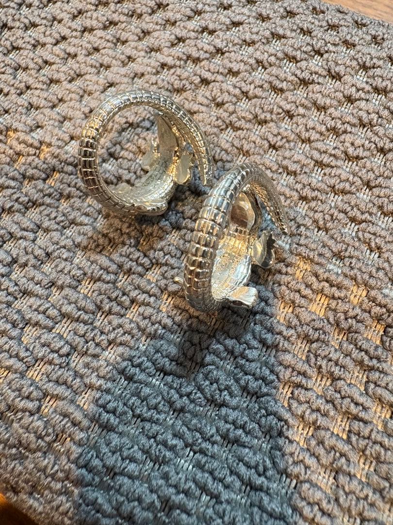 シルバー製 ワニ型リングペアリング