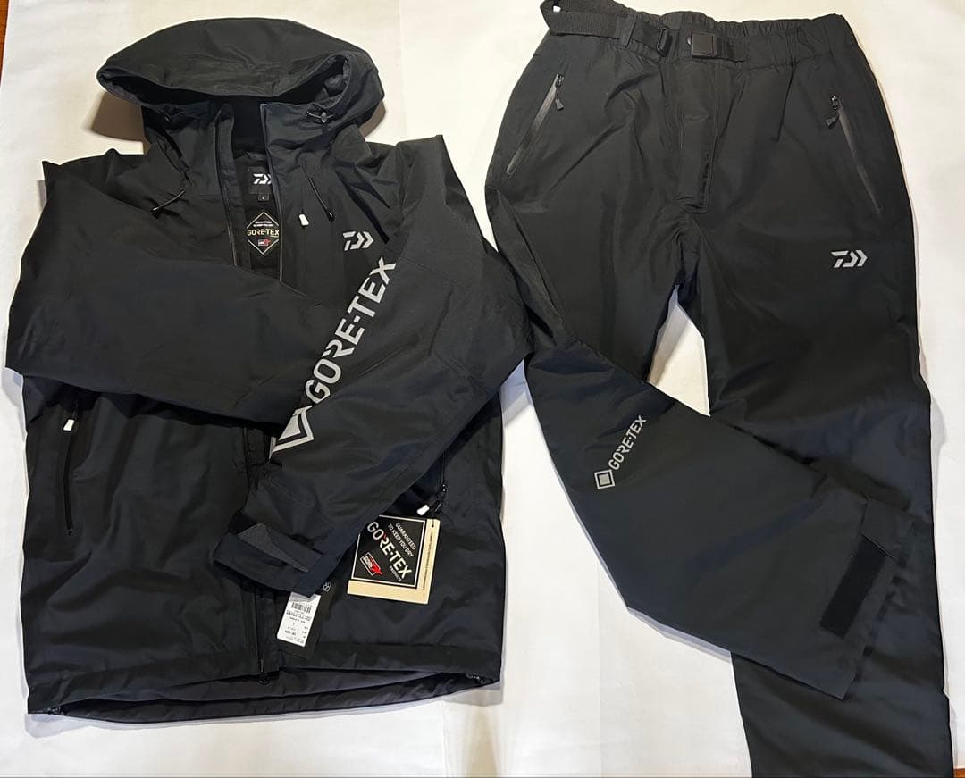 ダイワDAIWA DW-1924 ゴアテックス　バーサタイルウィンタースーツL