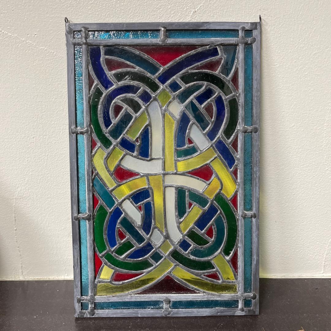 ステンドグラス割れ、欠け無し