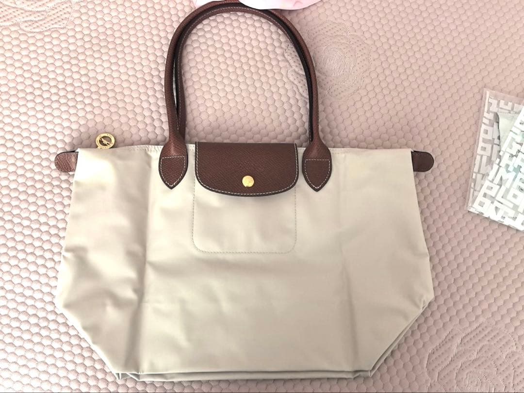 新品longchampバッグM