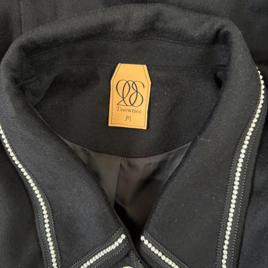 トゥエンティーズ 名入れされた懐中時計 コート ブラック M Tnewties