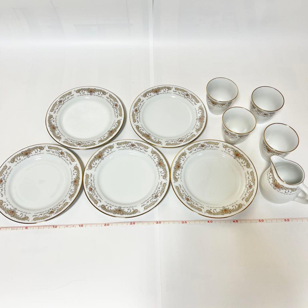 ノリタケ　食器セット 皿　茶碗　カップ