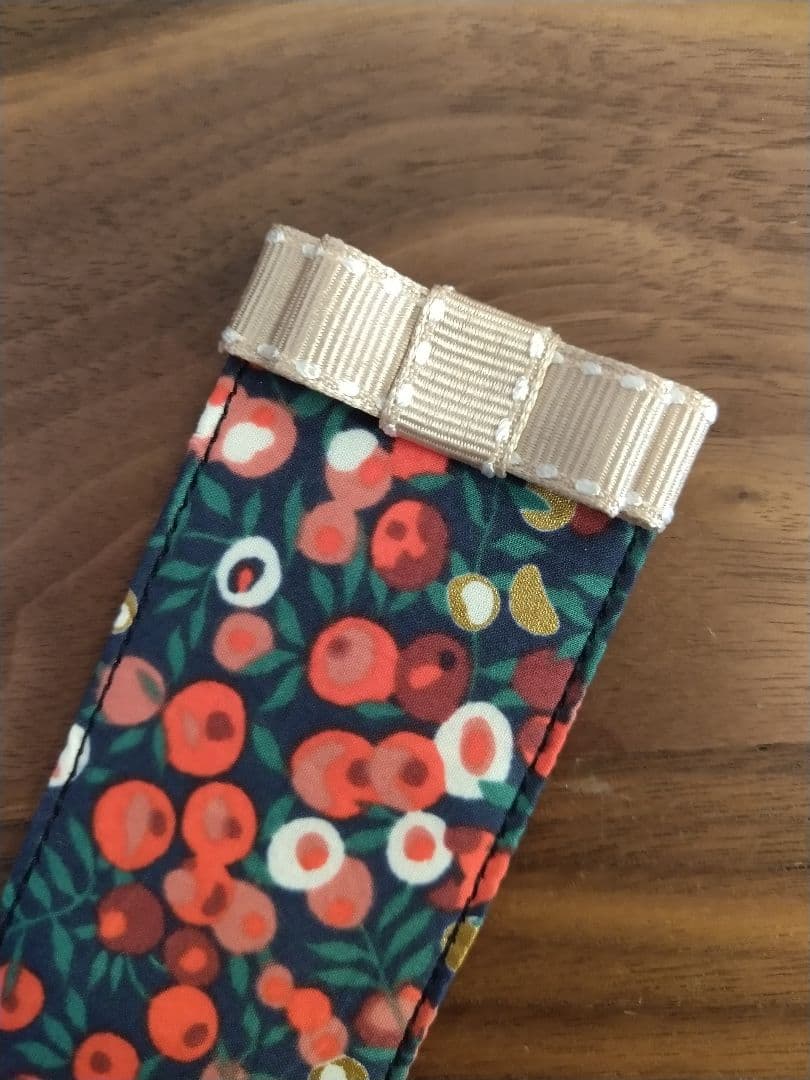 しおり　ブックマーカー❁ウィルトシャースパークル　リバティプリント使用