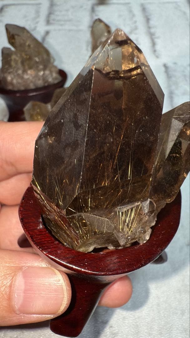 ②ブラジル産 タイチンルチルクォーツ マスター 原石クラスター 特注手彫専用台座