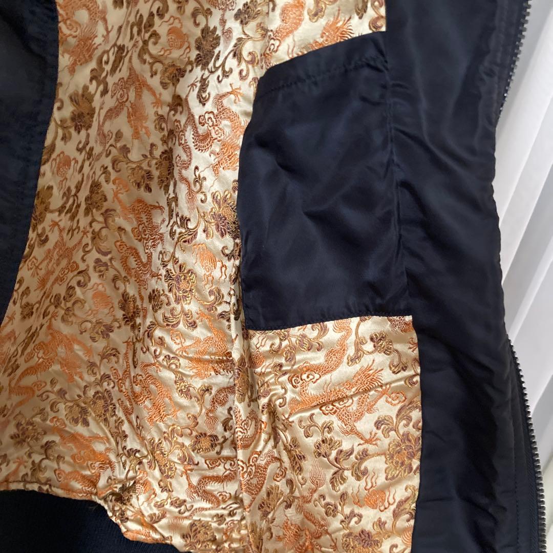 MA-1フライトジャケット 赤い星刺繍