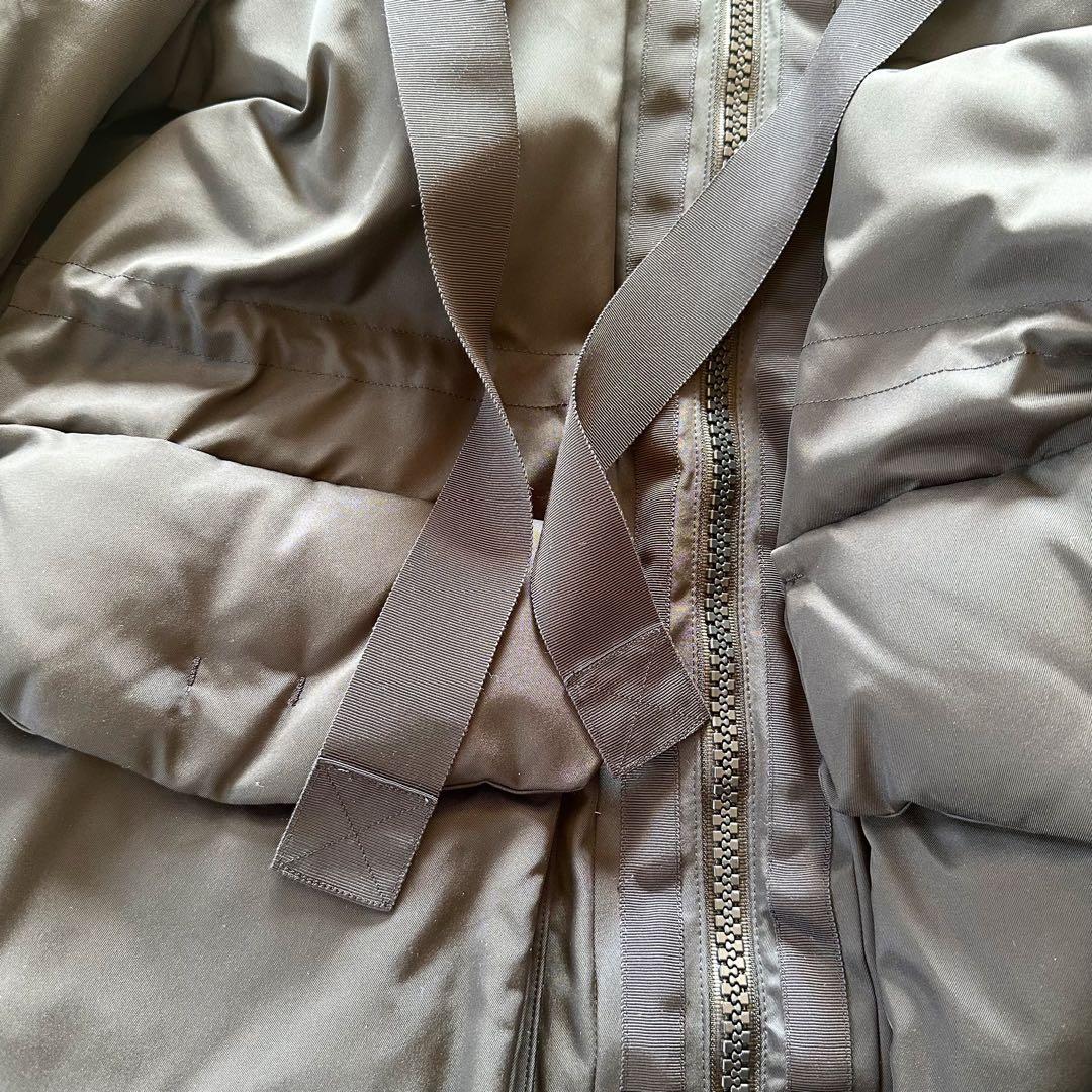 美品 UNIQLO＋J ハイブリッド ダウンショートコート ネイビー