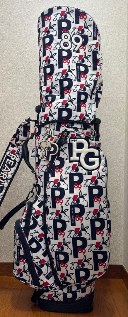 PEARLY GATESパーリーゲイツ SNOOPYコラボキャディバッグ