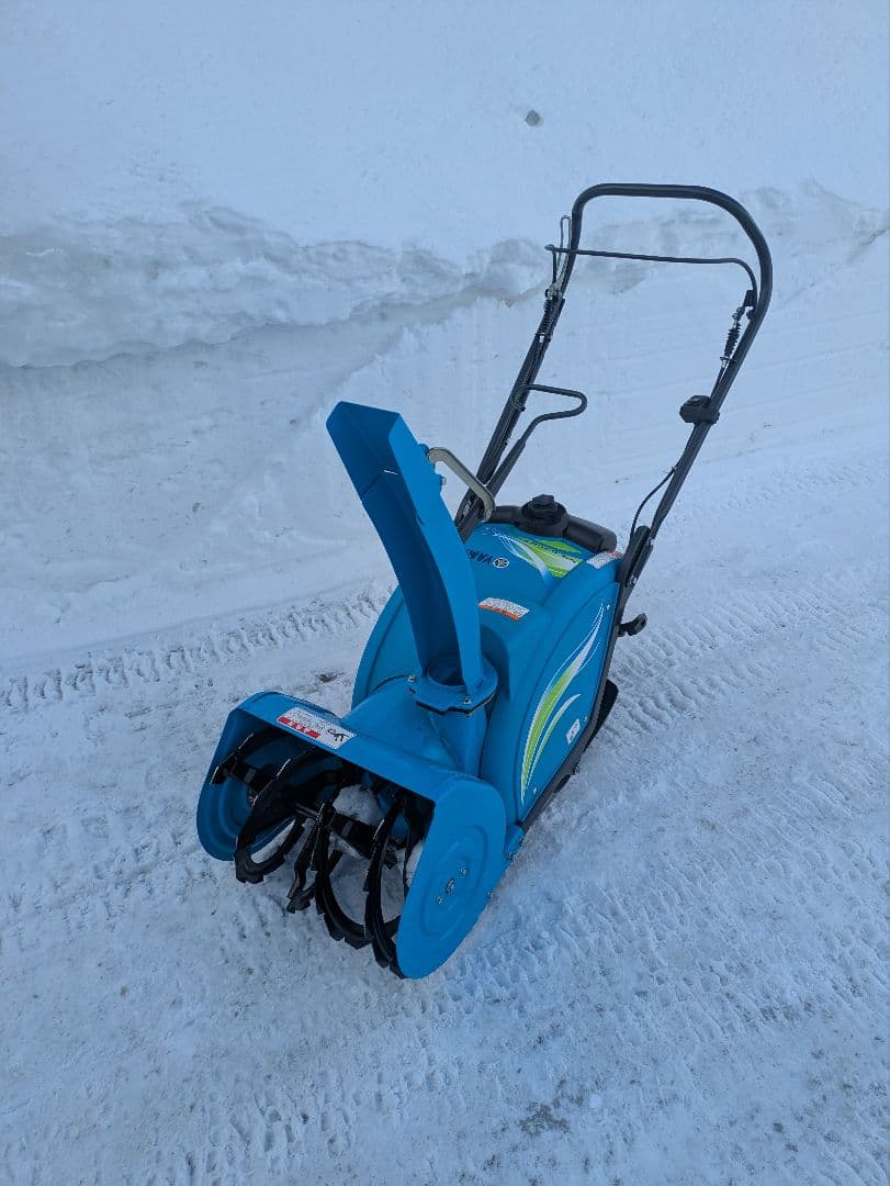 北海道札幌近郊！ ヤマハYU240ユッキー 手押し中古除雪機　実動品！