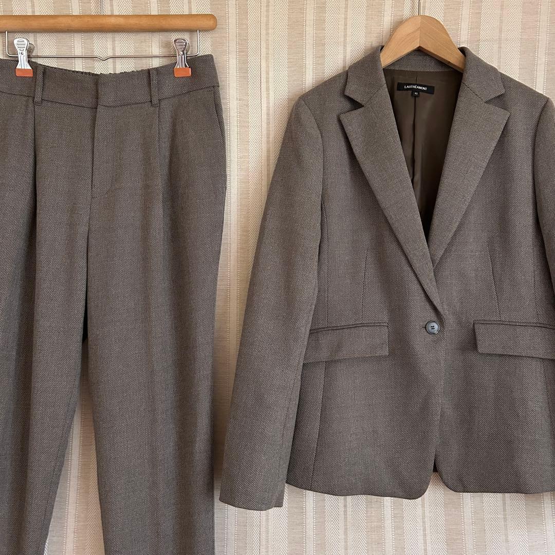 LAUTREAMONT 冬物　ストレッチテーパードパンツスーツ　Lサイズ