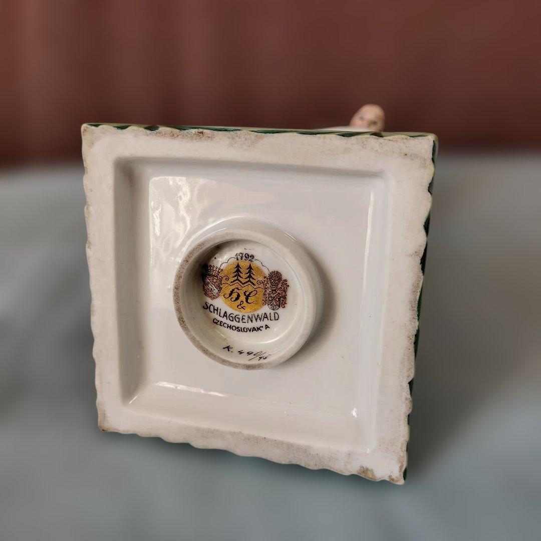 チェコスロバキア/シュラーゲン ヴァルト陶製置物2点 (アオサギとゴルファー)