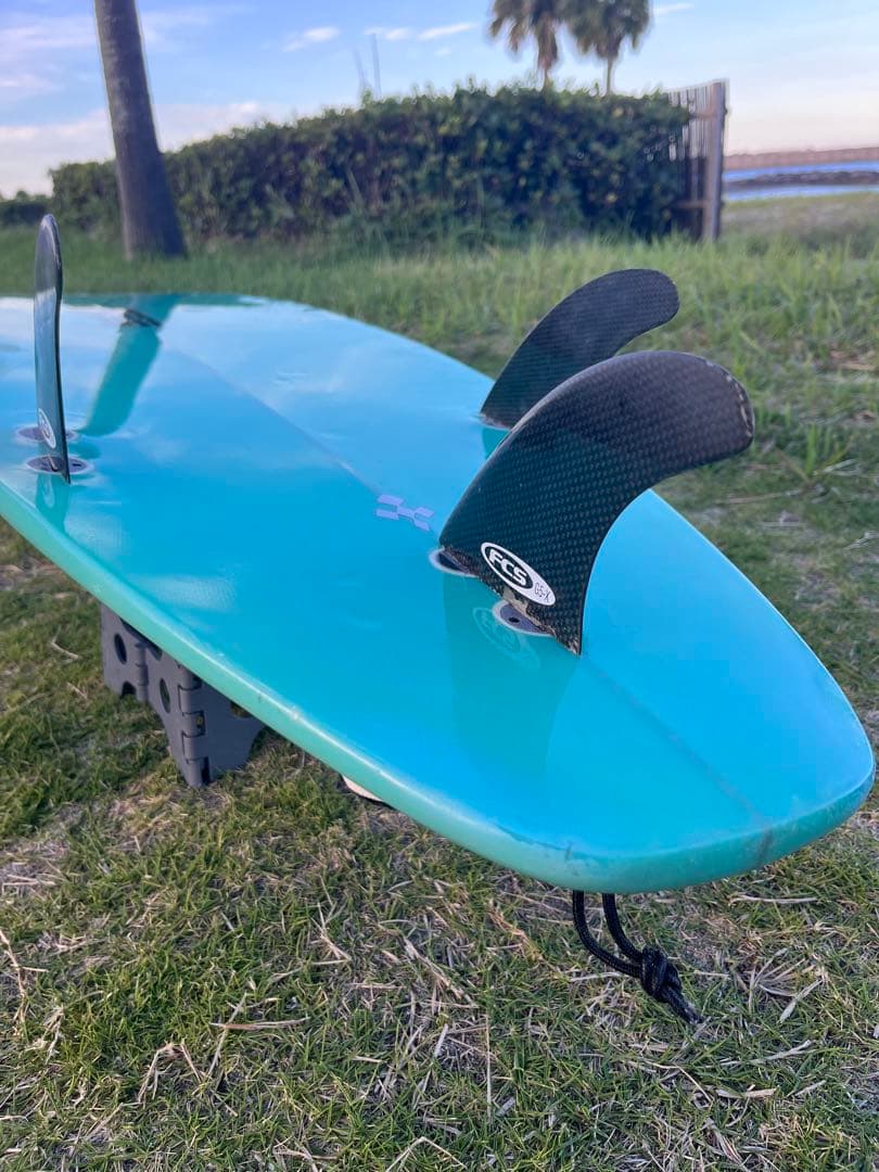 サーフボード/ FCSフィン付き