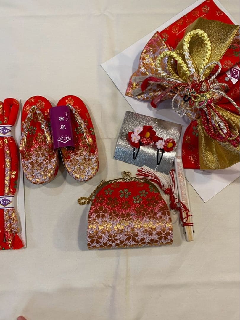 七五三　5歳　子供服　七五三衣装セット 赤と金