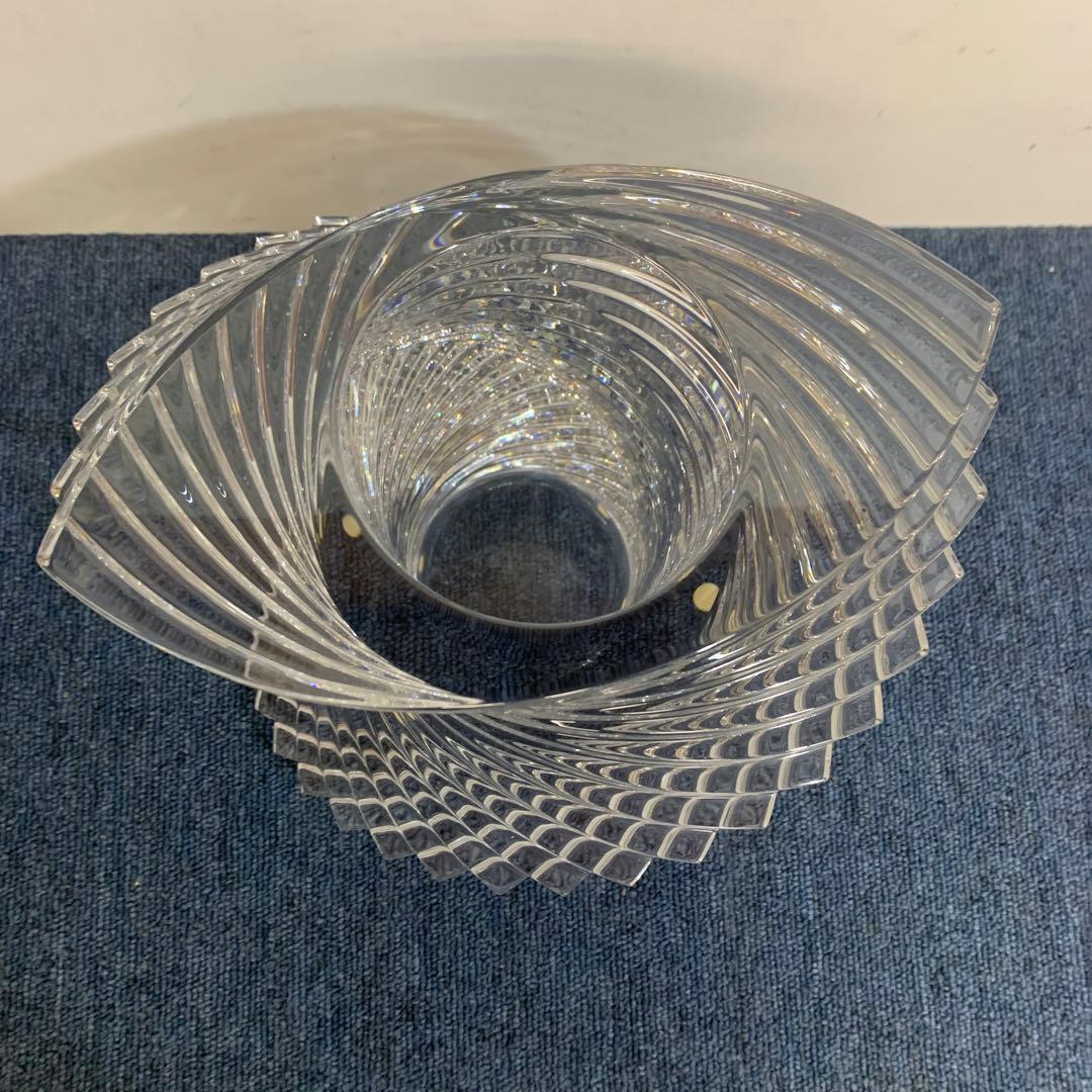 Baccarat バカラ twistツイスト ベース 花瓶 Lサイズ 23cm