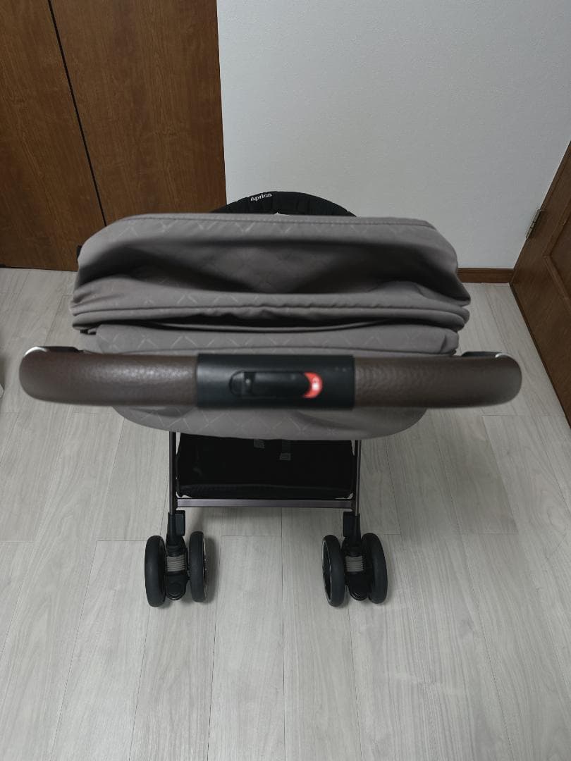 Aprica オプティア クッショングレイス ベビーカー A型