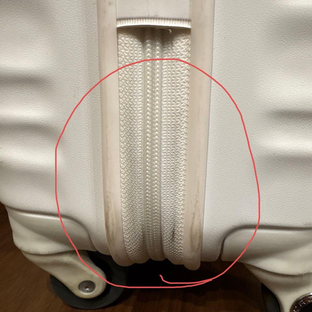 プロテカ　ホワイト　スーツケース　ロッカーサイズ22L