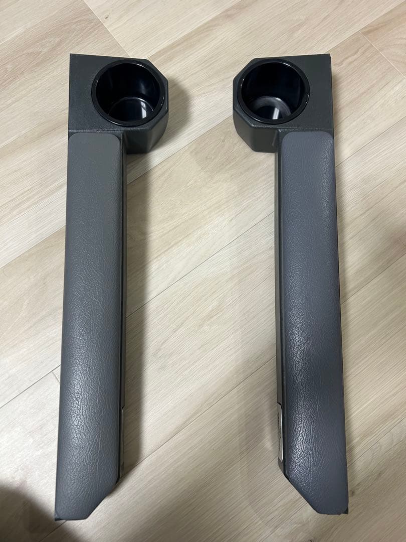 ★ランドクルーザー70 76 アームレスト★