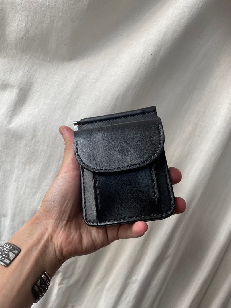 ハンドメイド　レザーマネークリップ　ヌメ革　札バサミ　　本革　革製品　革財布