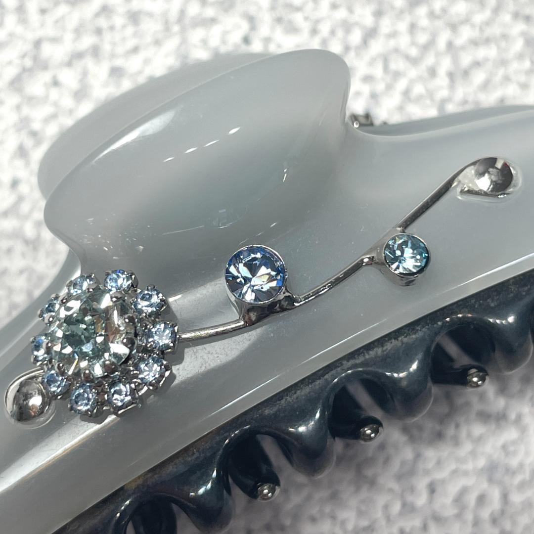 acca アッカ ヘアクリップ Mサイズ ミドル ストーン リーフ装飾 メタル