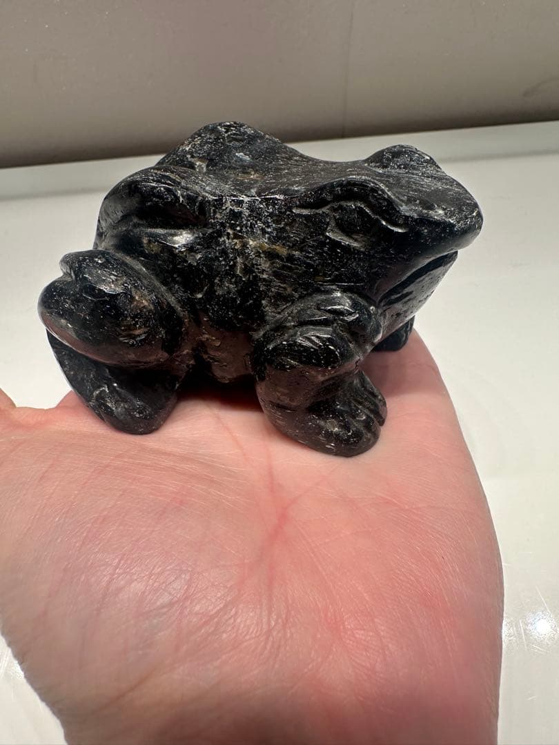 天然石 トルマリン 彫刻 カエル