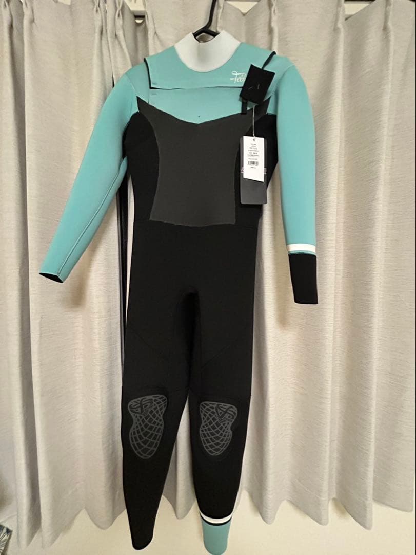 ウェットスーツ fellow フルスーツ3ミリ　MLB レディース