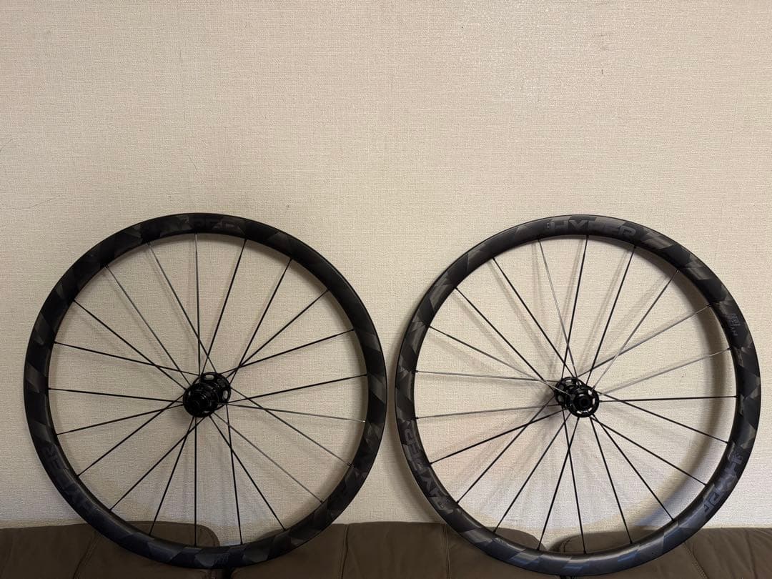 LUN HYPER D33 DISC チューブレス