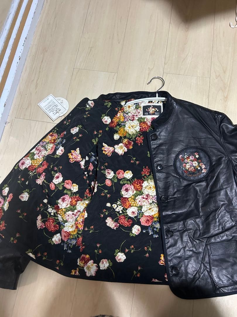 未使用　ピンクハウス　レザージャケット　裏地花柄