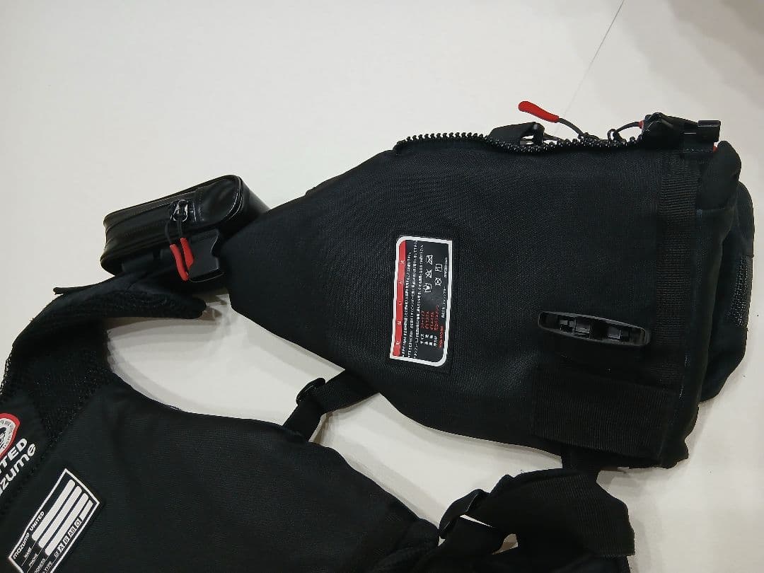 MAZUME EXTRA COMPLEX フィッシングベスト ブラック