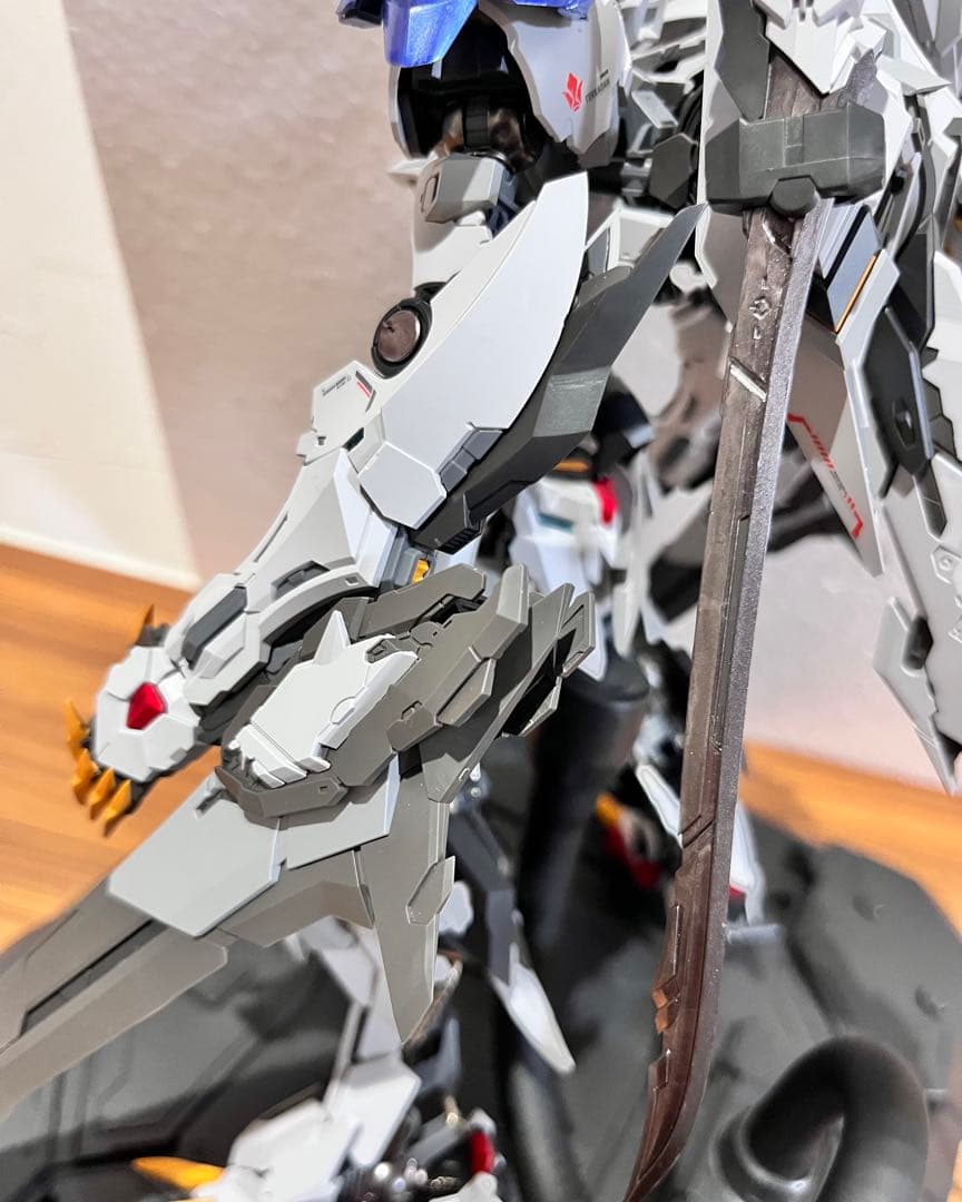 WOLF MODEL 1/100 「狼王」バルバトスルプスレクス 完成品