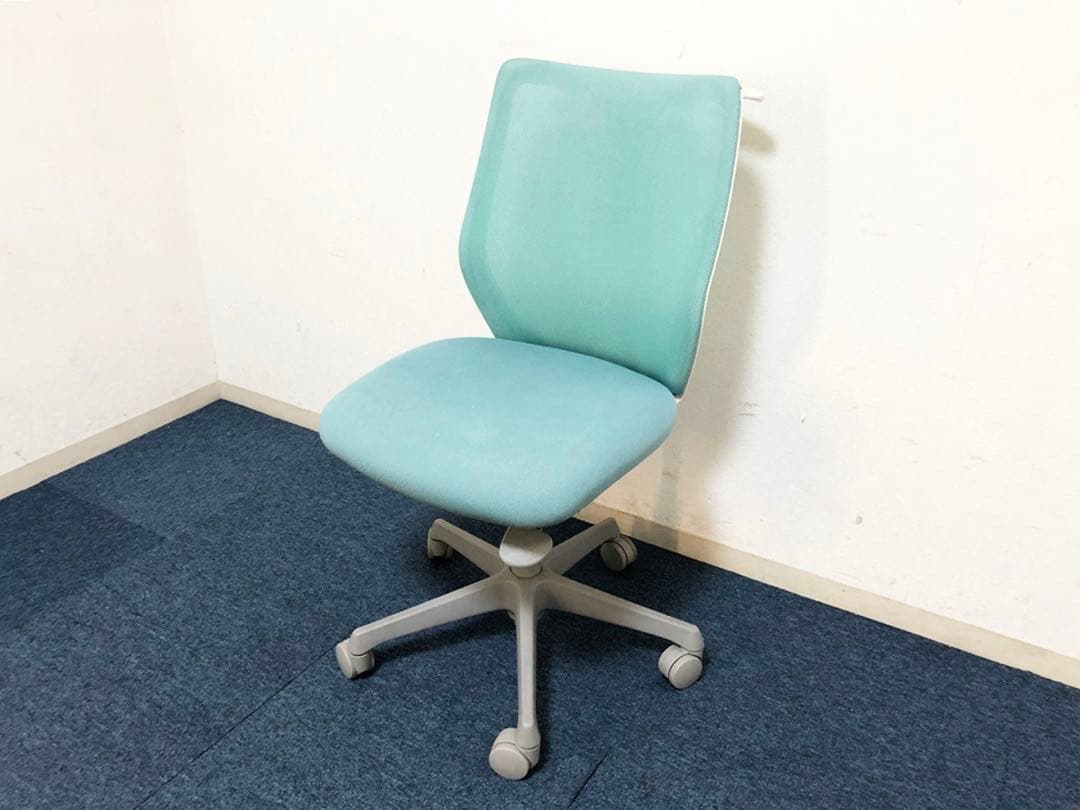 OKAMURA オフィスチェア CG12WR FZK6 肘無しハンガー付き完成品