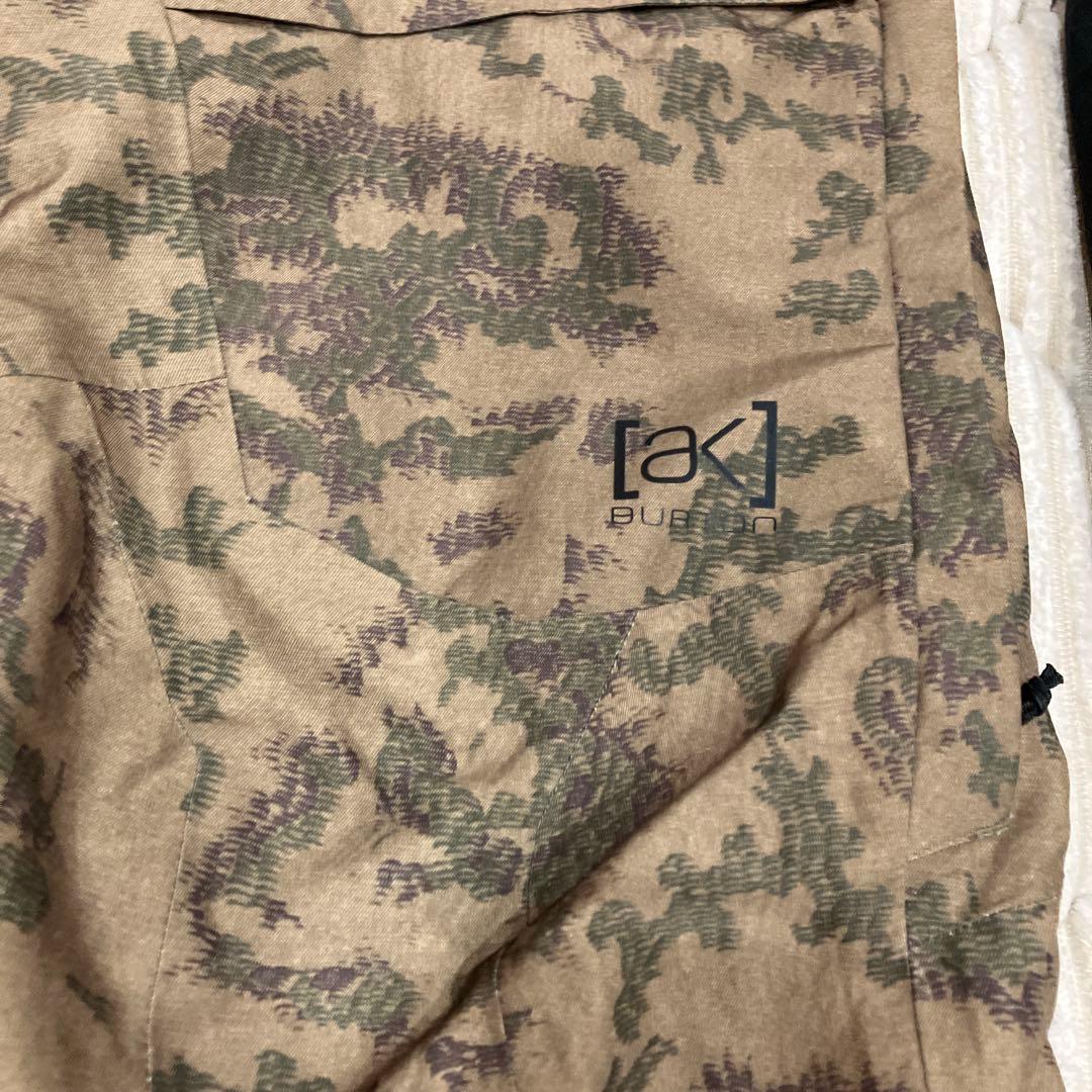 Burton ［ak］ スノーボードウェアM