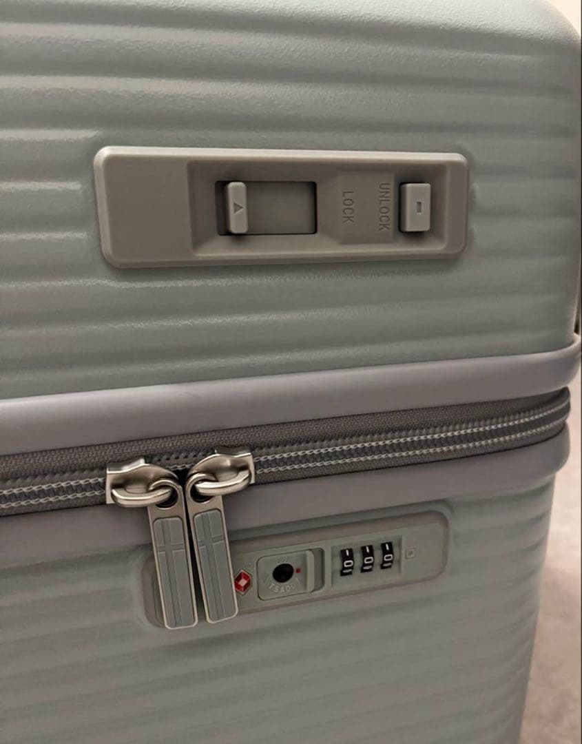 【新品未使用】イノベーター スーツケース Lサイズ　92L スチールグレー