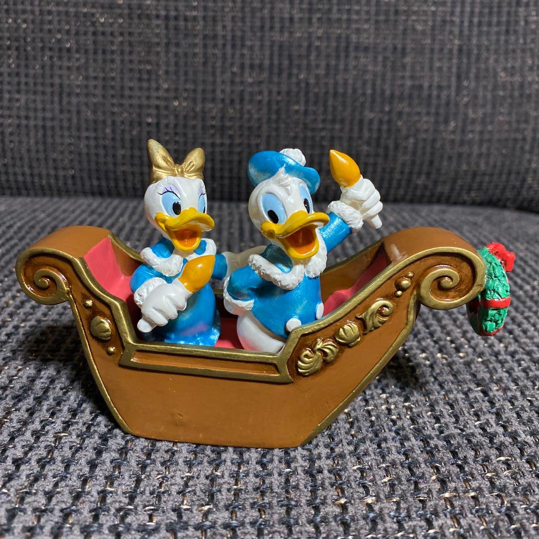 希少 レア ハーバーサイドクリスマス ディズニーシー スノードーム フィギュア