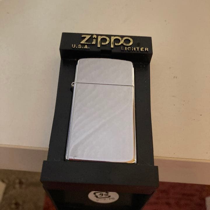 ZIPPOライター　スリム
