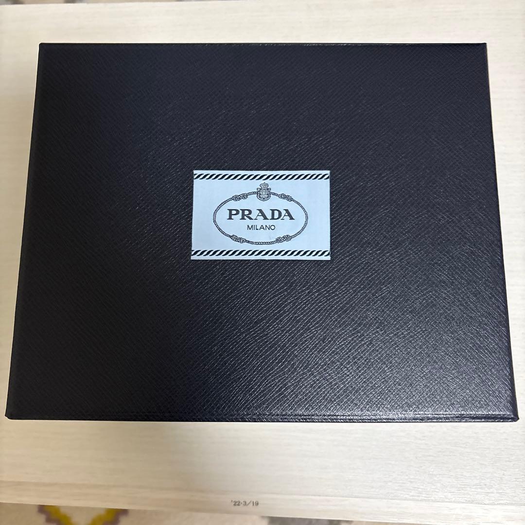 PRADA ポーチ(サーフィンポーチ)