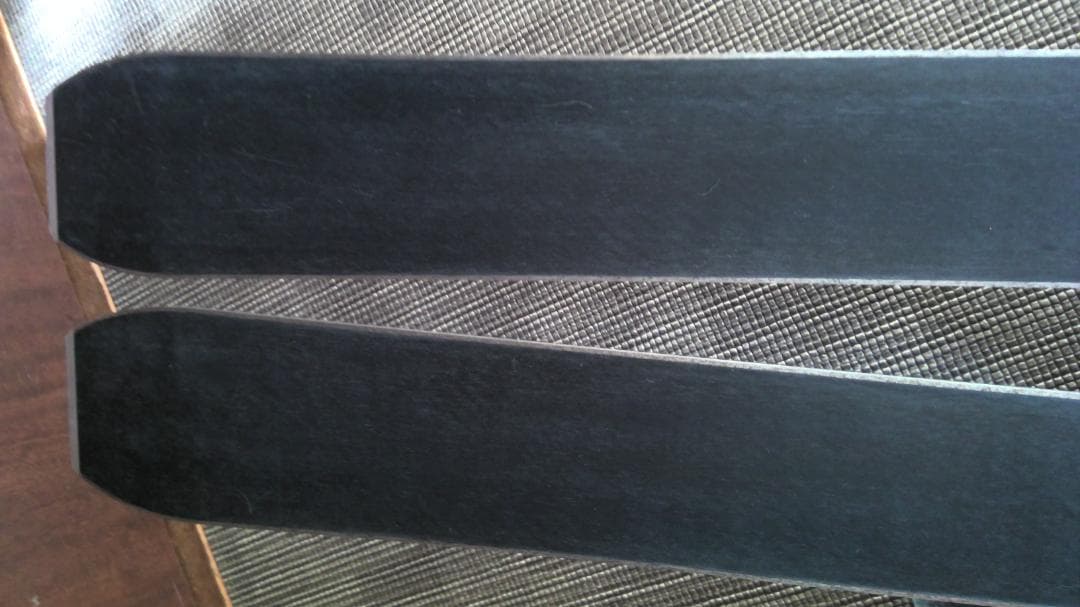 HEAD スキー板　iSPEEDとSWIX X-1スキー用ストックのセット