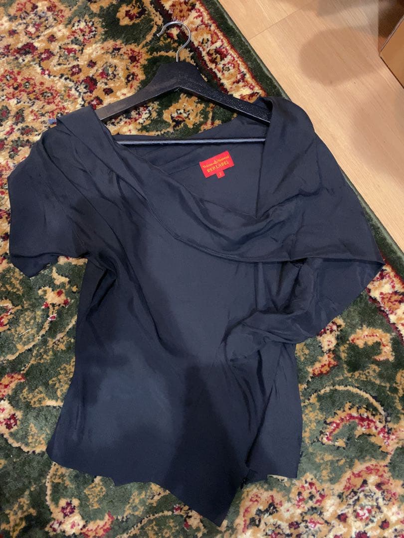 変形ブラウス　ヴィヴィアンウエストウッド