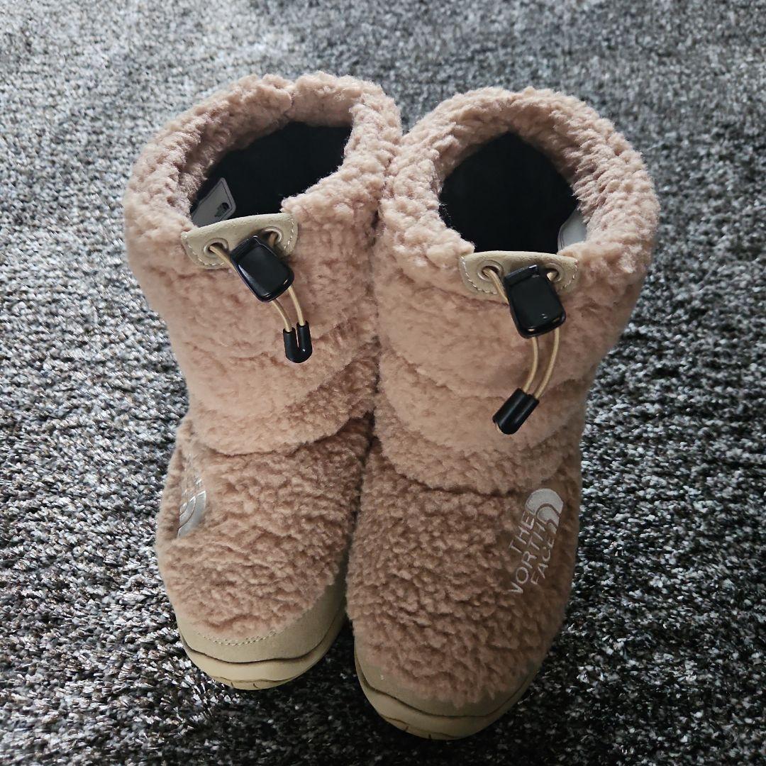 ノースフェイス　キッズ　ヌプシ　ブーティ　22㎝　ベージュ
