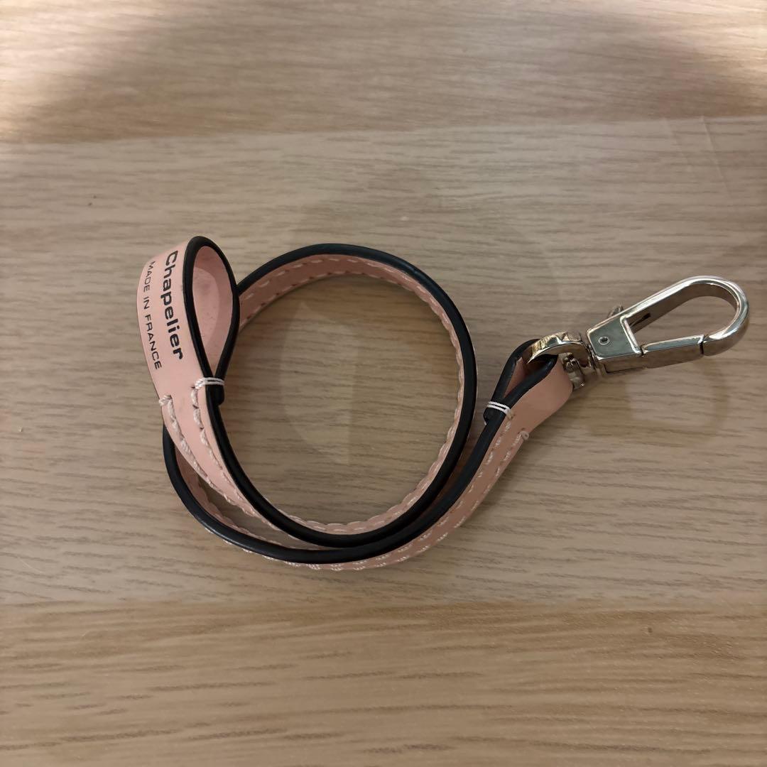 エルベシャプリエパンサーブラン×ノワール×ドラジェ　ドラジェストラップ