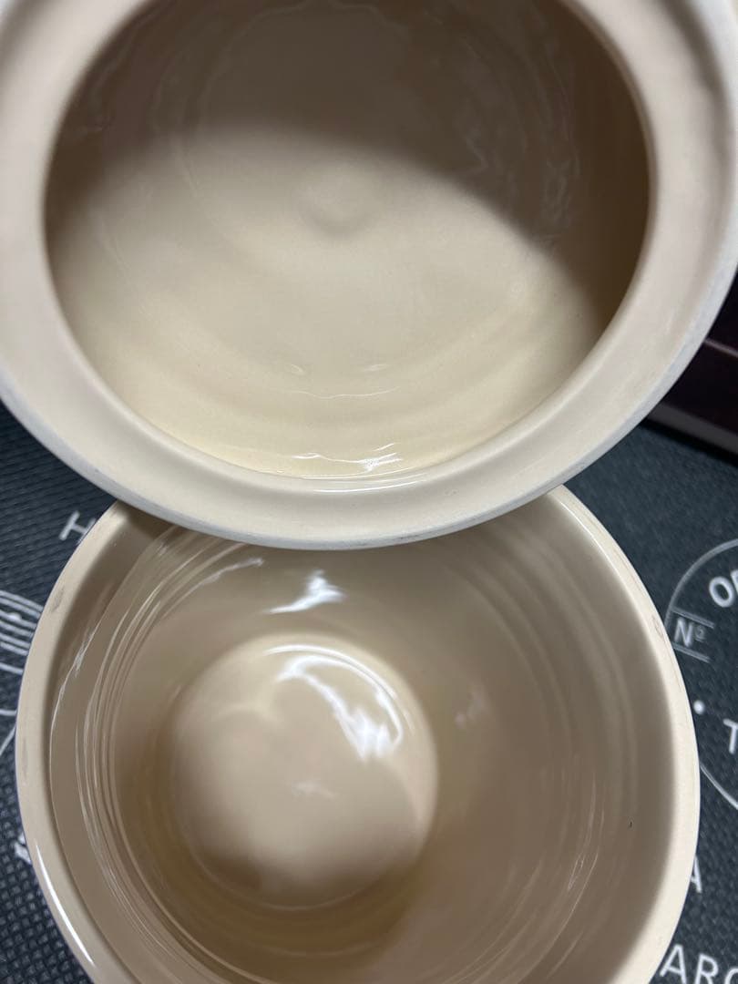 LE CREUSET フードストッカー　 キャニスター　ミディアムサイズ