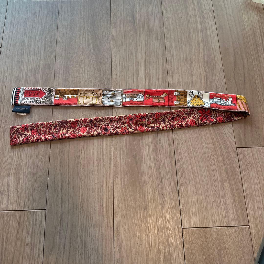 Louis Vuitton シルクスカーフ