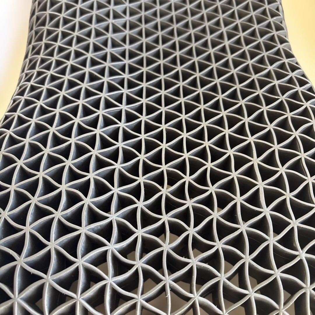 新品+1回使用品　2個セット　専用カバー付　極上睡眠　ヒツジのいらない枕　fit